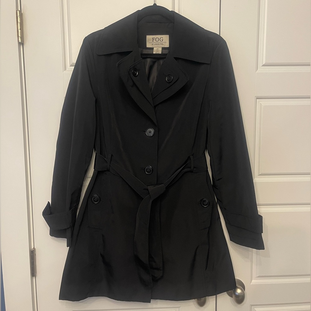 Black Trench/Rain Jacket - London Fog - Size M